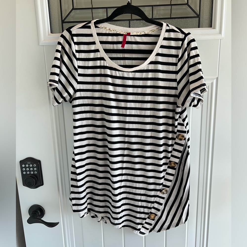 Love Scarlett Striped Top Size Large